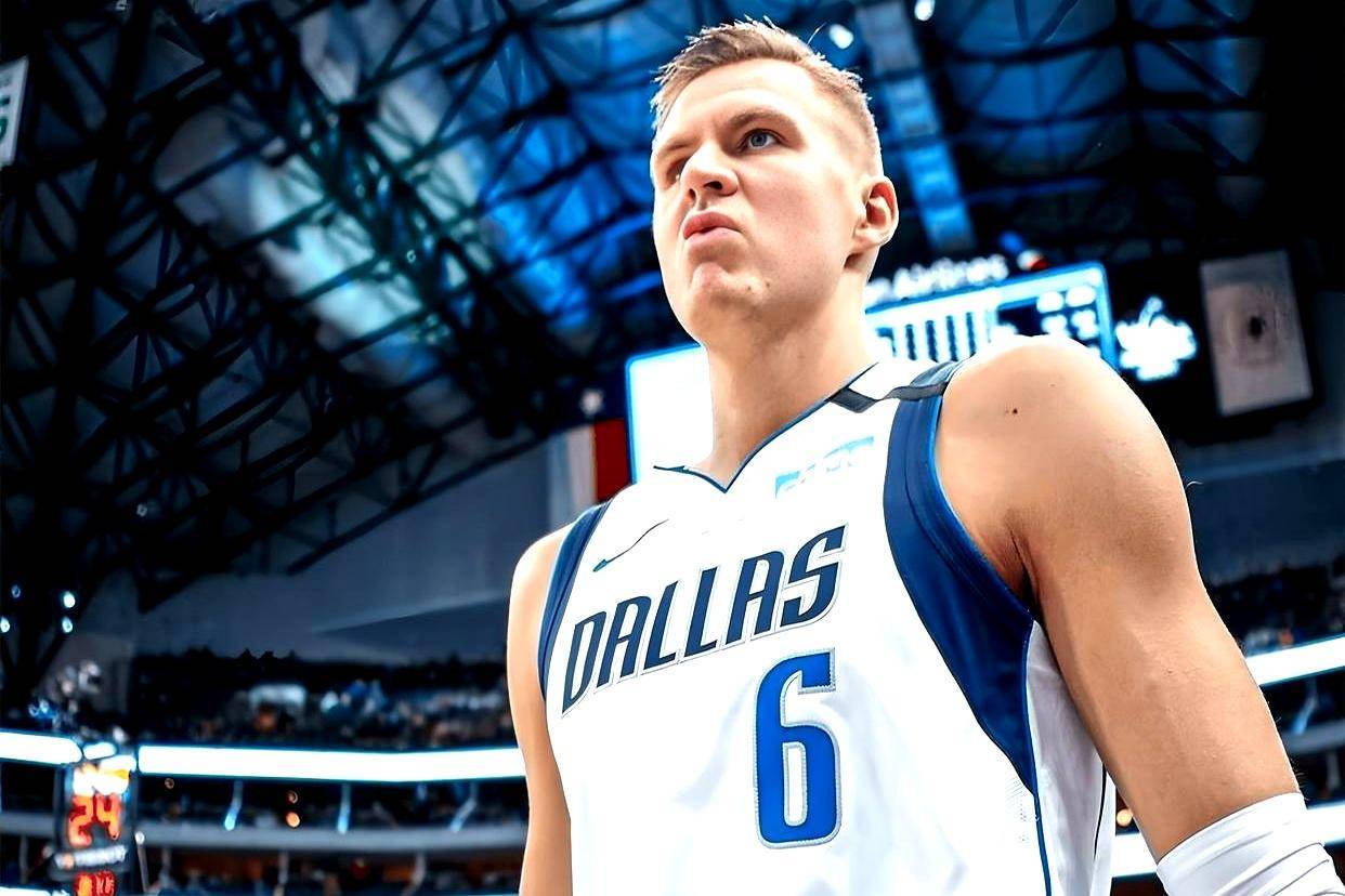 太狠了！今晨多伦多猛龙主帅复盘穆雷在独行侠比赛中回归赛场，今晨葡萄牙体育伤情更新的简单介绍