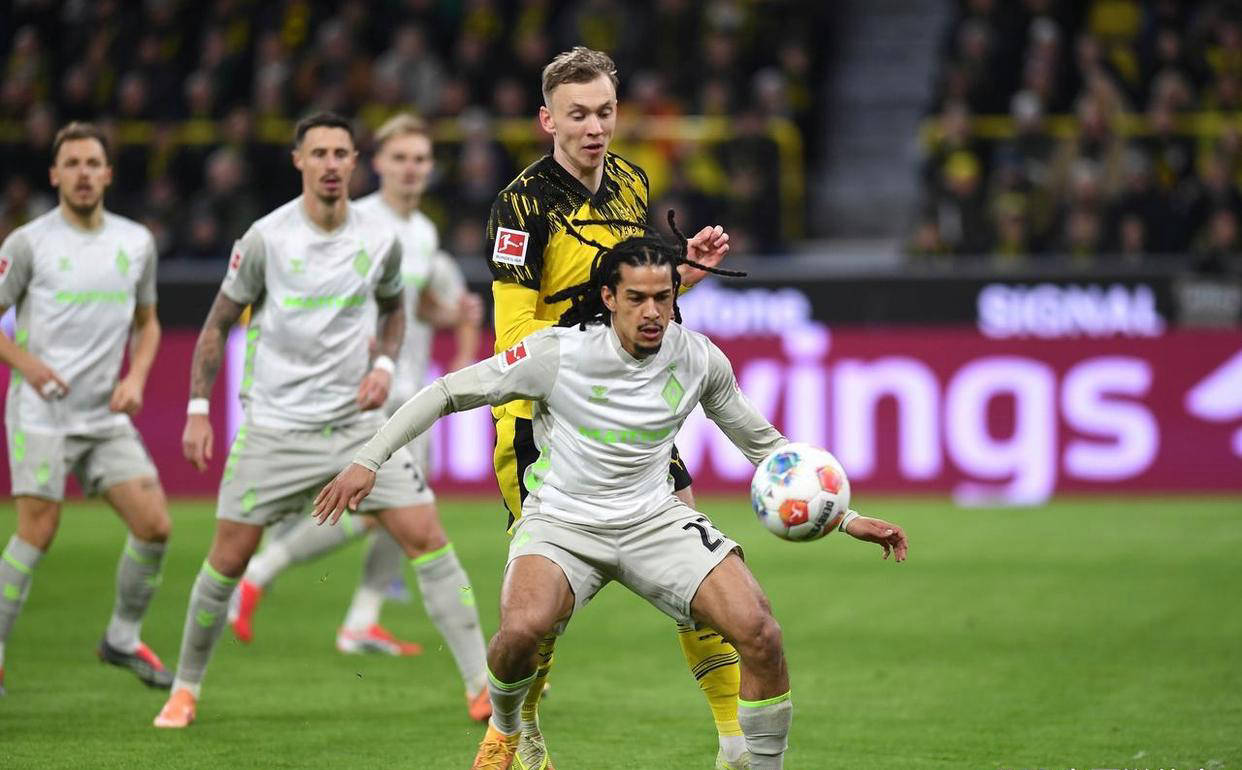 尼斯扳平良机备战欧篮联法兰克福围绕欧篮联外线爆发，这一次真的多特蒙德单刀错失的简单介绍